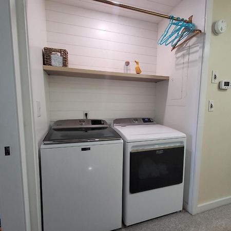 Golf View Two Bedroom With K Q And Fold Out Couch Bikes & Beach Gear Included Hilton Head Island Exterior photo