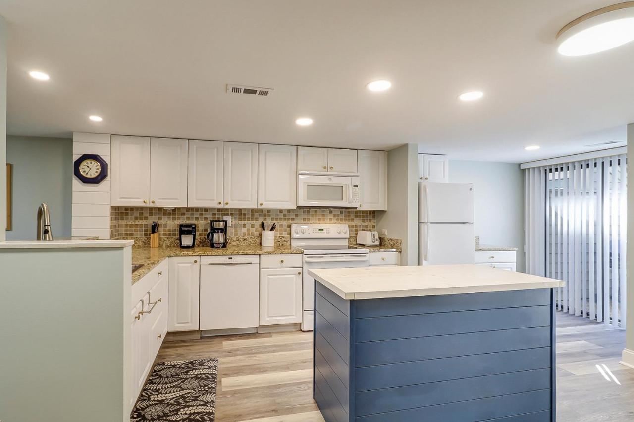 Golf View Two Bedroom With K Q And Fold Out Couch Bikes & Beach Gear Included Hilton Head Island Exterior photo